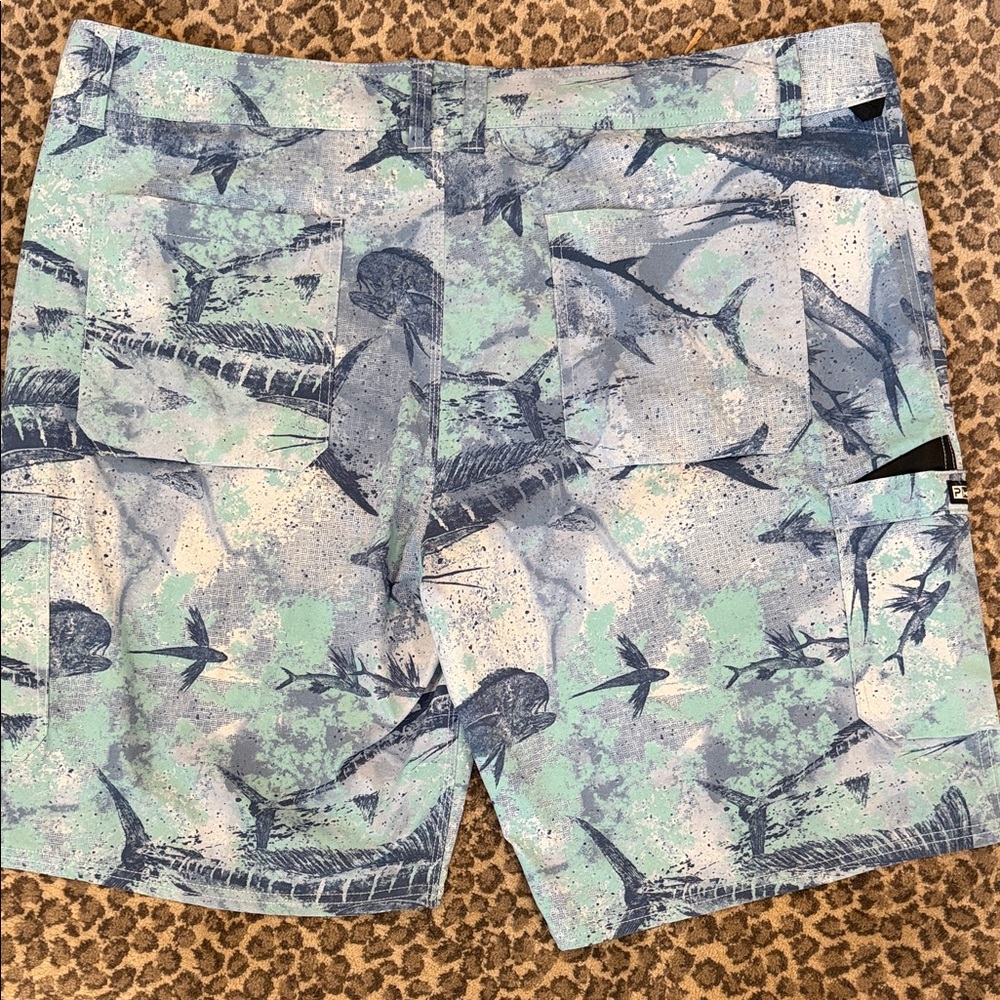 Pelagic Blue & Green Graphic Board Shorts / swim trunks men’s size 42! L💙💙K! EUC - Picture 6 of 8